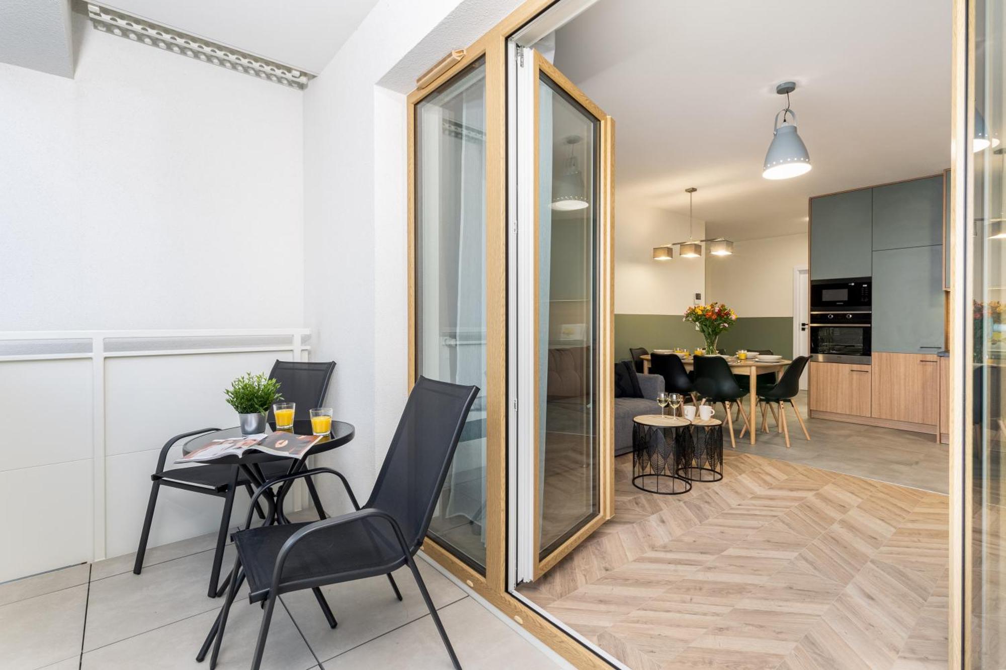 Saska Park Apartments Krakow Bagian luar foto