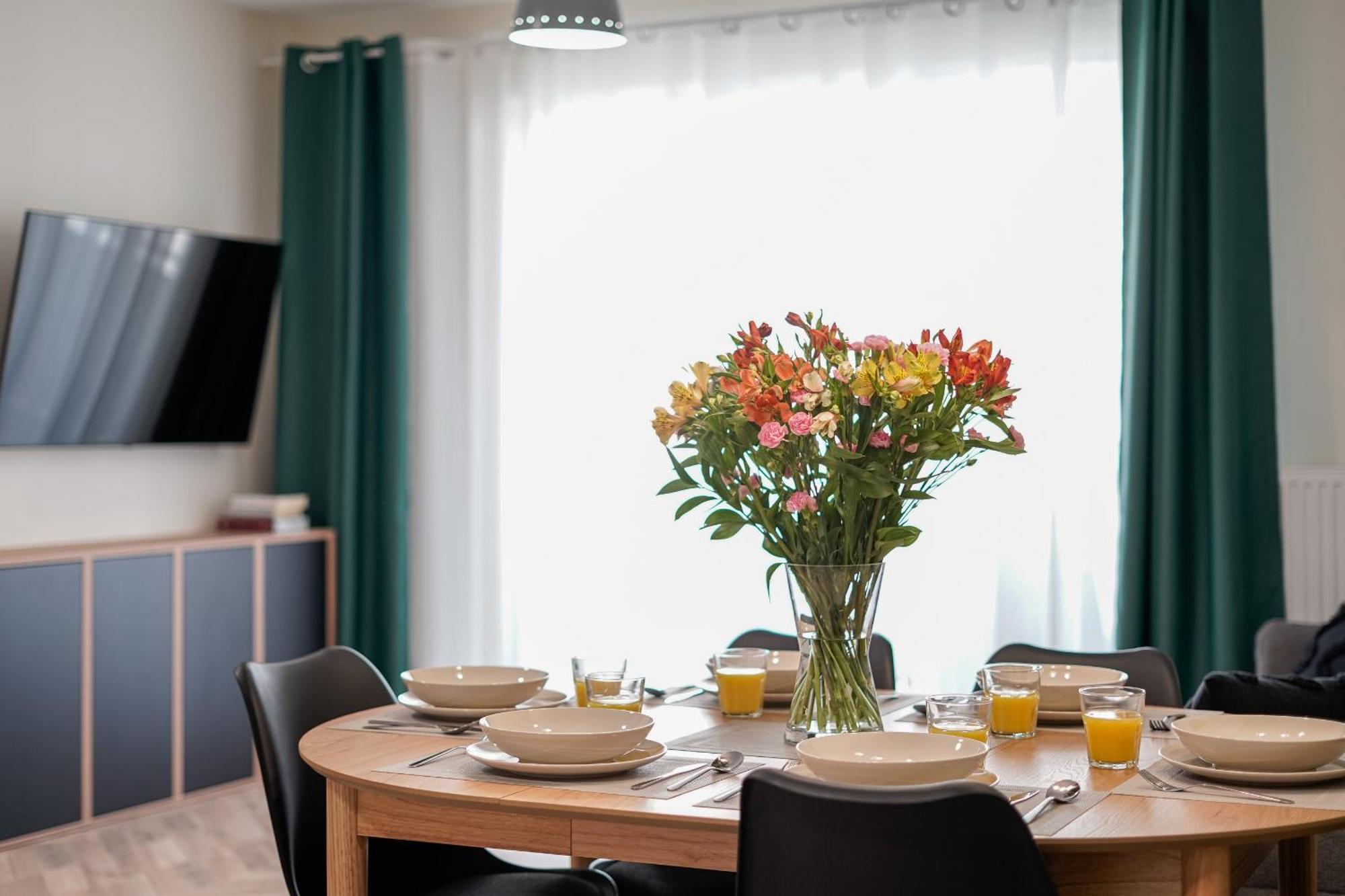 Saska Park Apartments Krakow Bagian luar foto